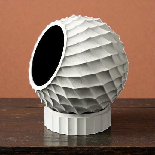 3D Printed Diamond Faceted Plant Pot, Modern White PLA Planter